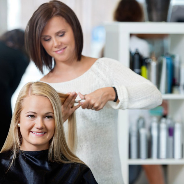 Warum Ergonomie am Arbeitsplatz auch in Friseursalons wichtig ist