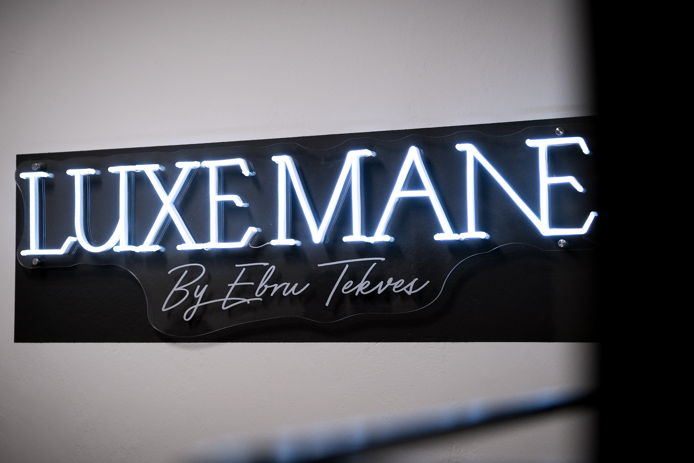 Salon Luxe Mane